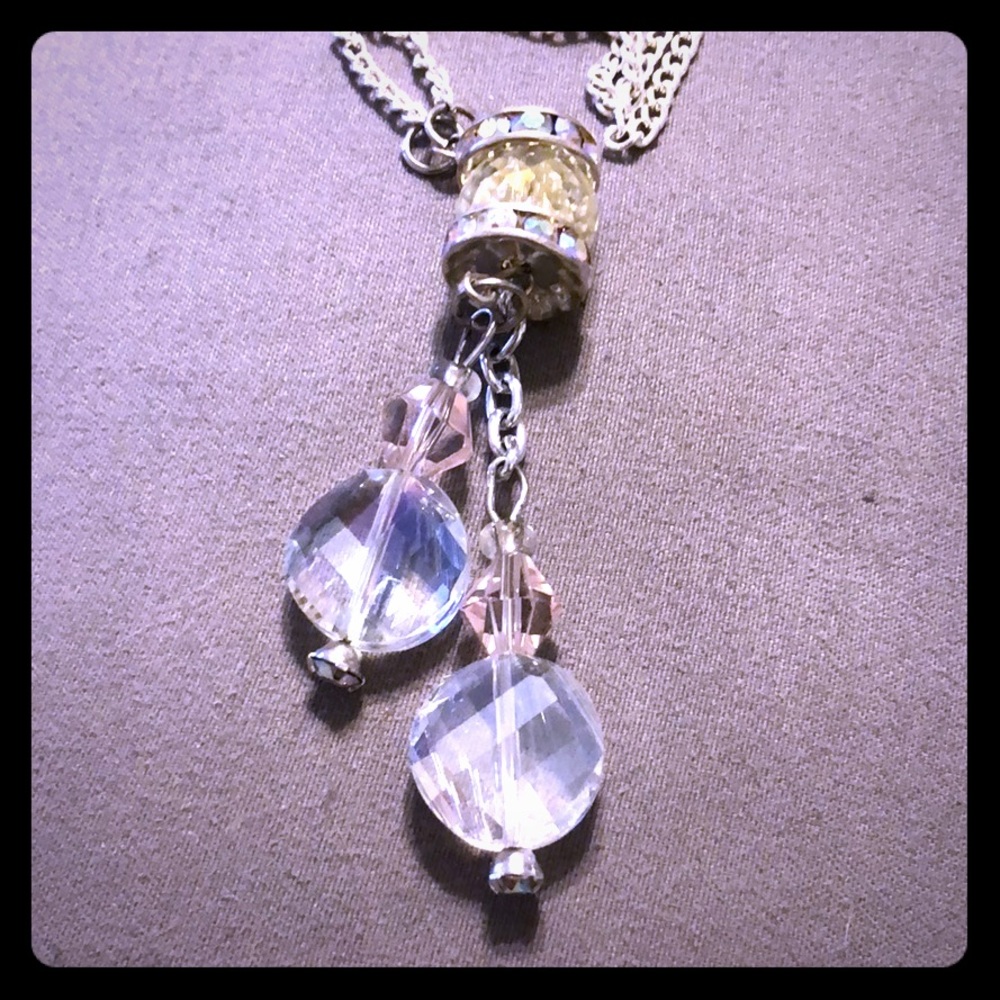 Beautiful crystal Necklace